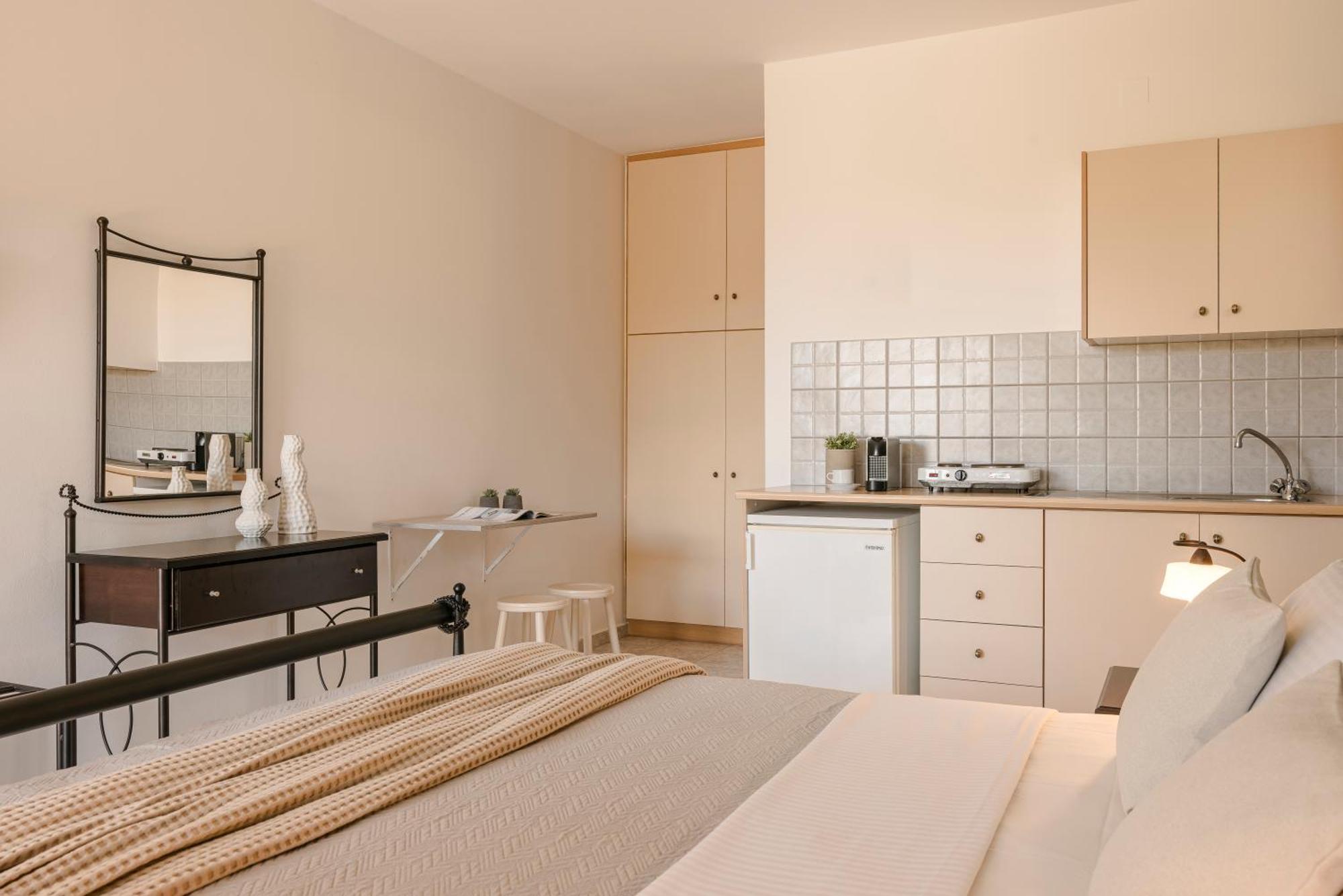 Evianna Studios Mousata Екстер'єр фото