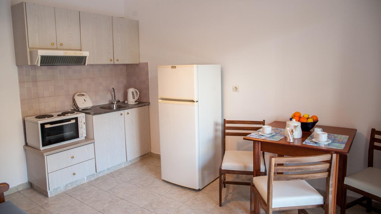 Evianna Studios Mousata Екстер'єр фото